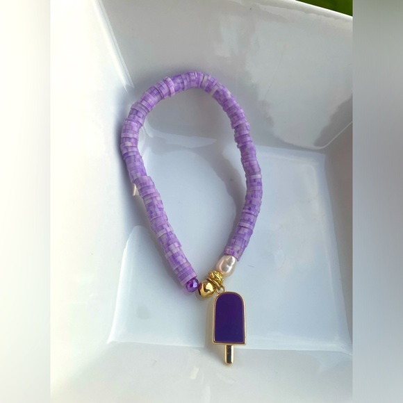 Available, handmade friendship bracelets. 4 colors available. - Picture 5 of 7